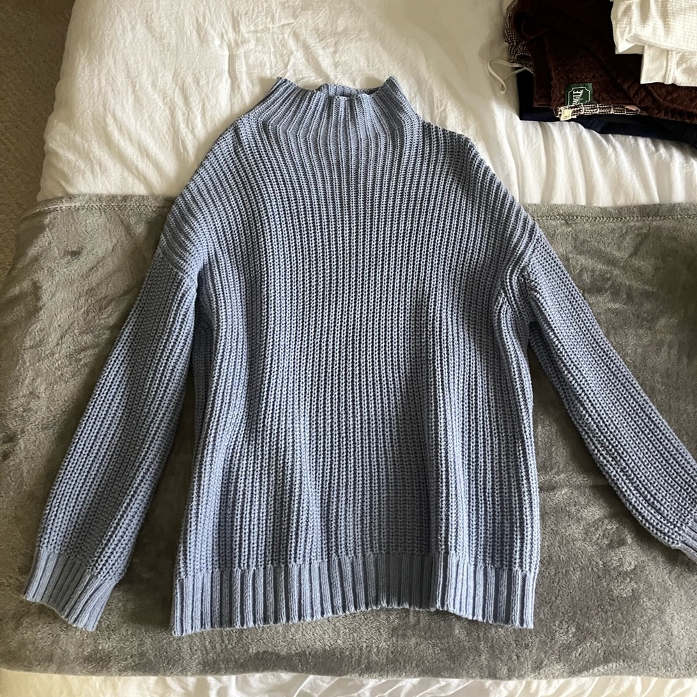 America Eagle mock neck